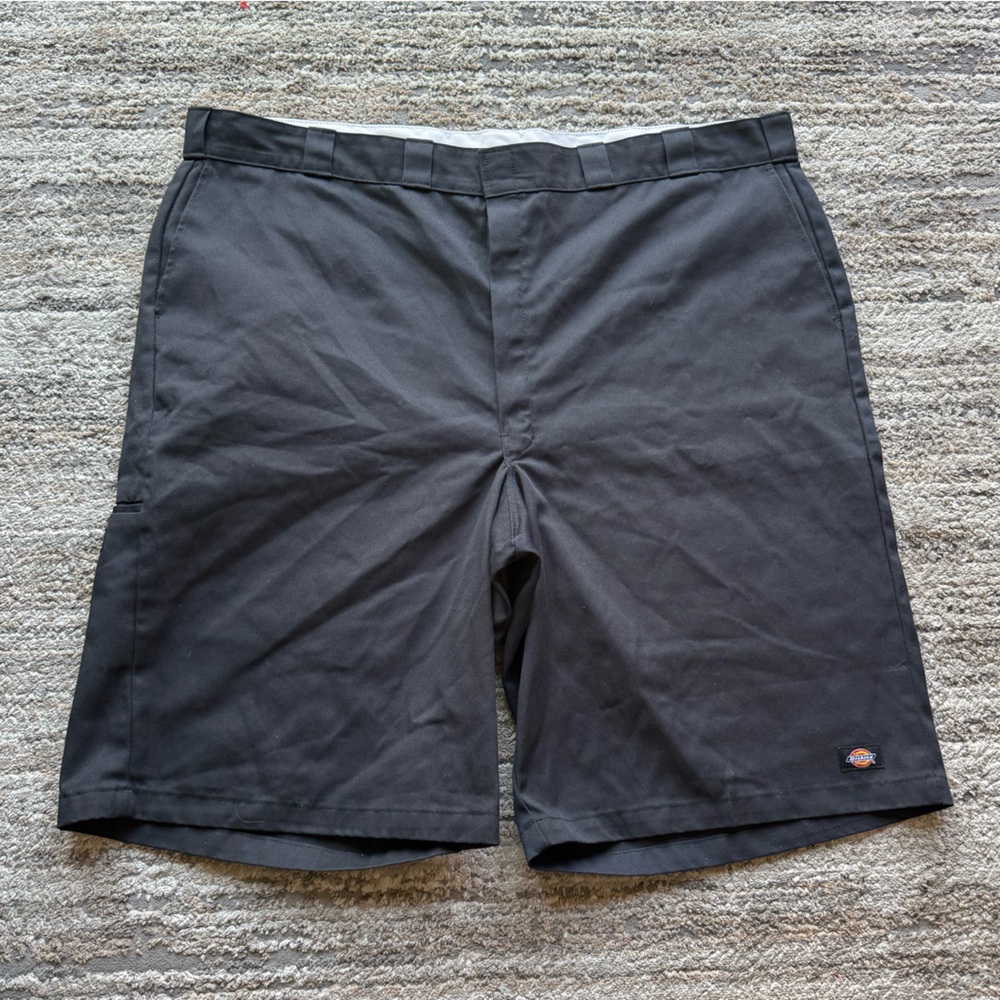 Dickies Men's Black Loose fit Shorts
